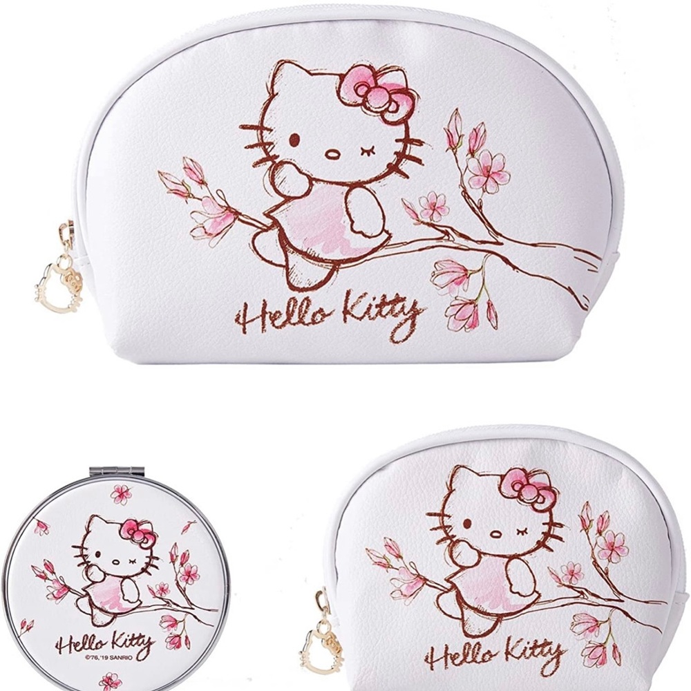 Hello Kitty Makeup Bag Set